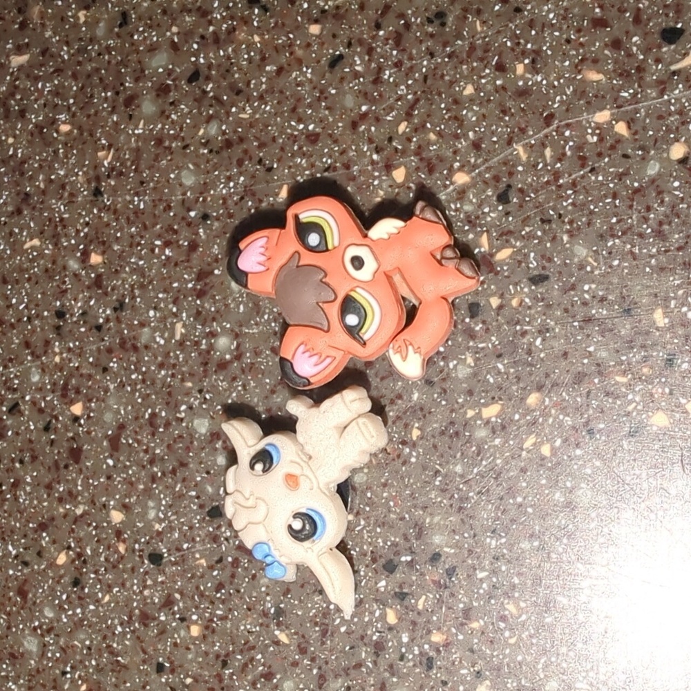 Qty 2 LPS look alike clog charms: fox and lamb